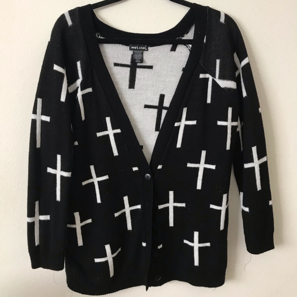 Cross White and Black Cardigan